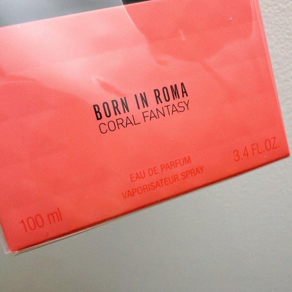 Valentino Born in Roma Coral Fantasy Eau de Parfum 3.4 fl.oz 100 ml - Picture 2 of 4